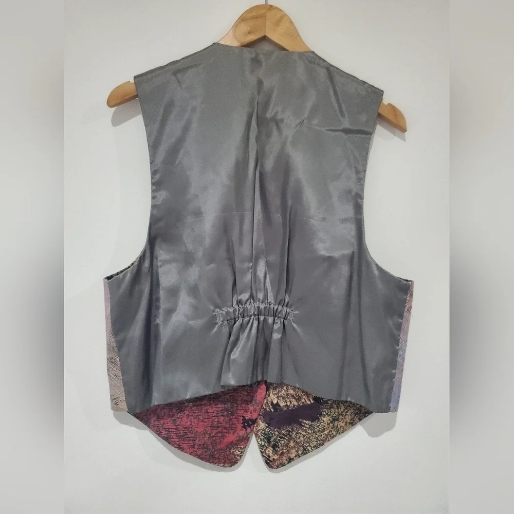 Artisan Hand-Made one Of A Kind REVERSEABLE quilted vest Size M - Picture 8 of 14
